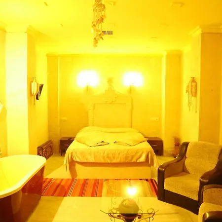 Hostal Crazy Horse *