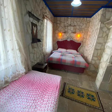 Hostal Crazy Horse Ortahisar