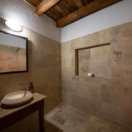 Hostel Crazyhorse