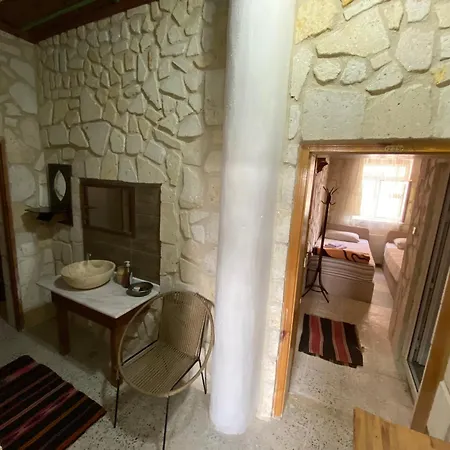 Hostel Crazyhorse *