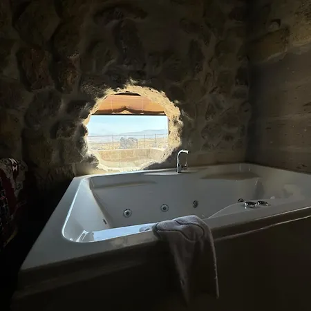 Crazy Horse Hostal *