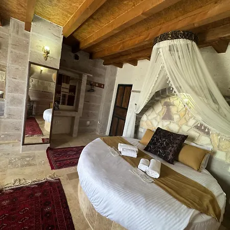 Crazy Horse Hostal Ortahisar