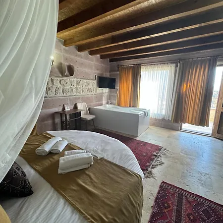 Hostel Crazyhorse Ortahisar