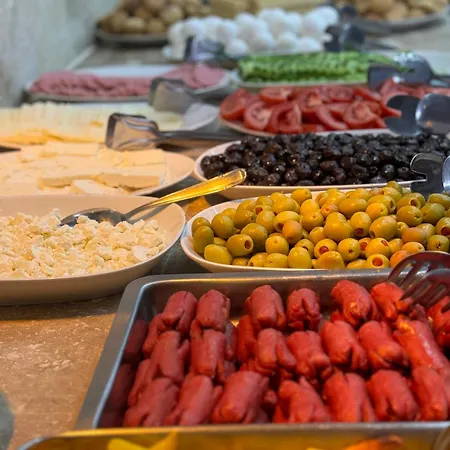 Crazyhorse Hostel Ortahisar
