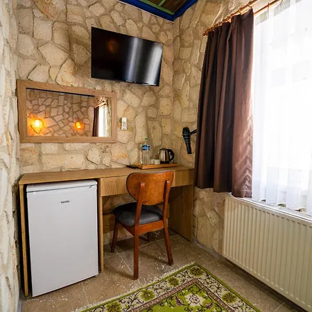 Crazy Horse Hostel *