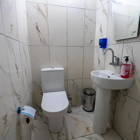 Hostel Crazy Horse