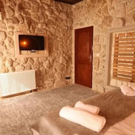 Hostel Crazy Horse