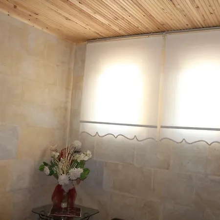 Crazyhorse Hostel Ortahisar