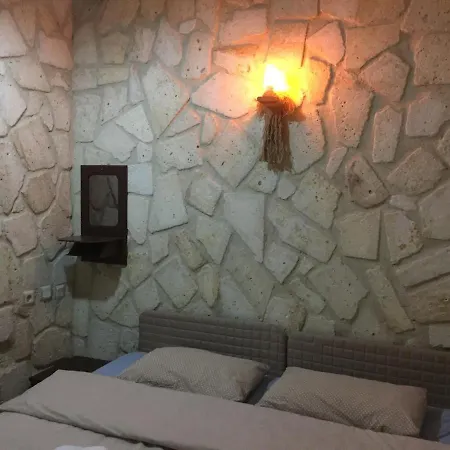 Crazy Horse Hostal