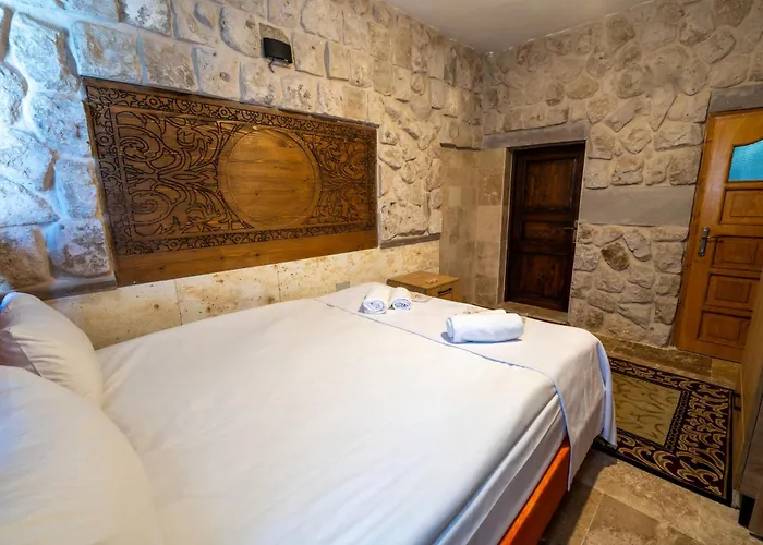 Crazy Horse Hostel *