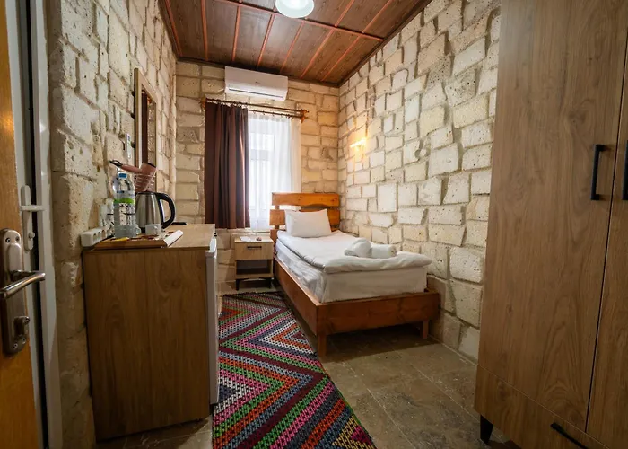 Crazy Horse Hostel Ortahisar